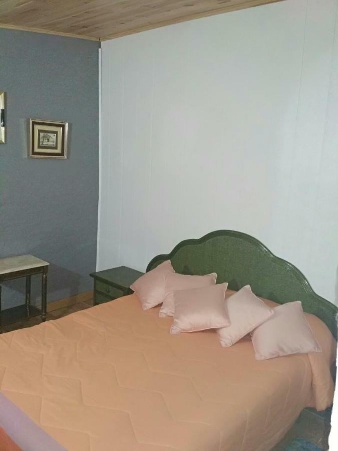 Privatunterkunft Residencia Conejos - Bike & Motorbike