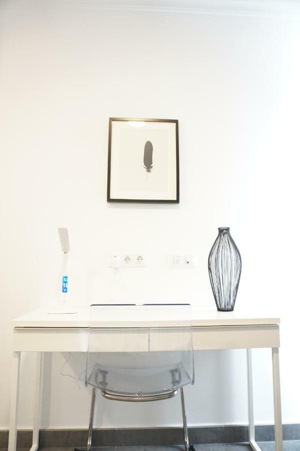 Apartamento Black & White Canteras *