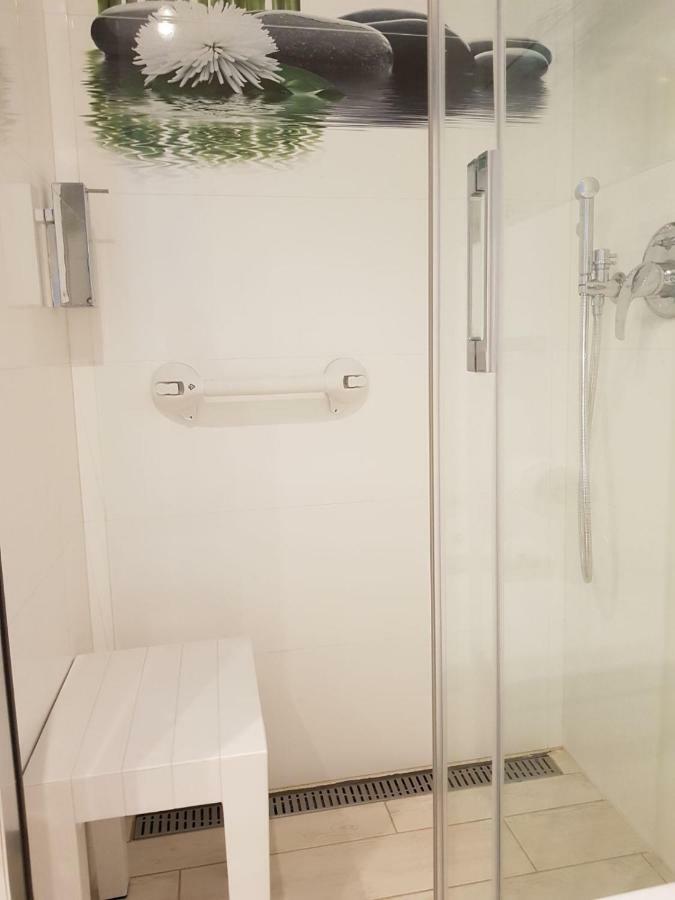 Lidia & Paco Two Bedrooms Beachfront * Playa Del Aguila (Las Palmas)