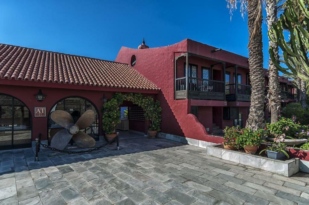 Lidia & Paco Two Bedrooms Beachfront Playa Del Aguila (Las Palmas)