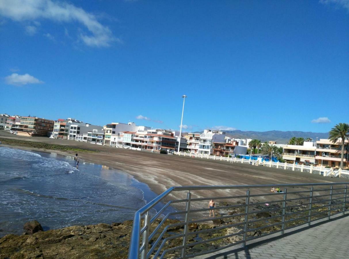 Canarifornia - Free Parking And Family Getaway Apartment Telde