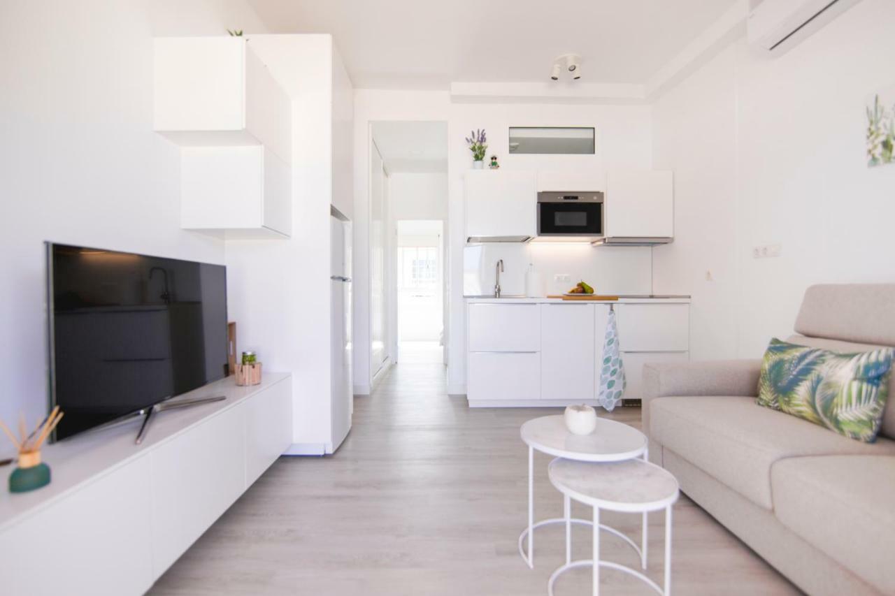 Deluxe Apartment. 50 Meters Apartment