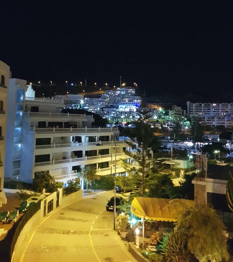 Two Bedroom 2 Min From Apartment Mogan