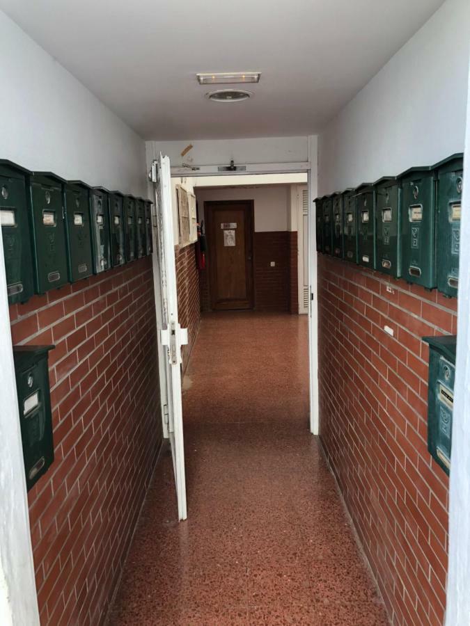 Two Bedroom 2 Min From *