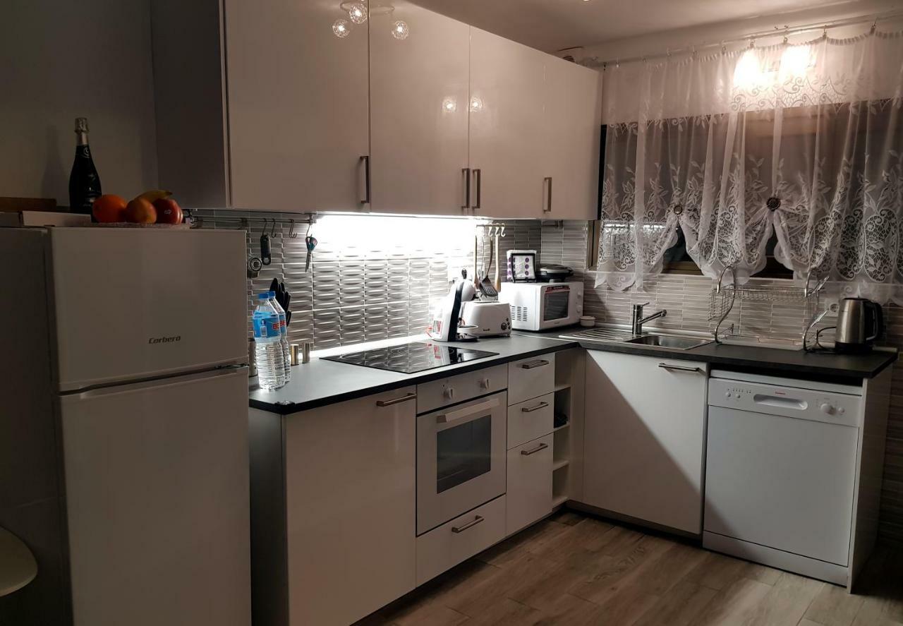 Luxury 2 Bedroom 50 M From