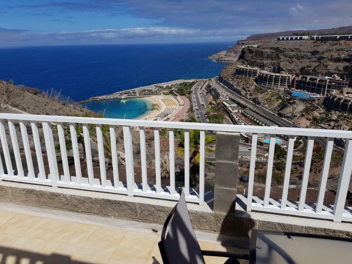 Apartment With Terrace Facing *