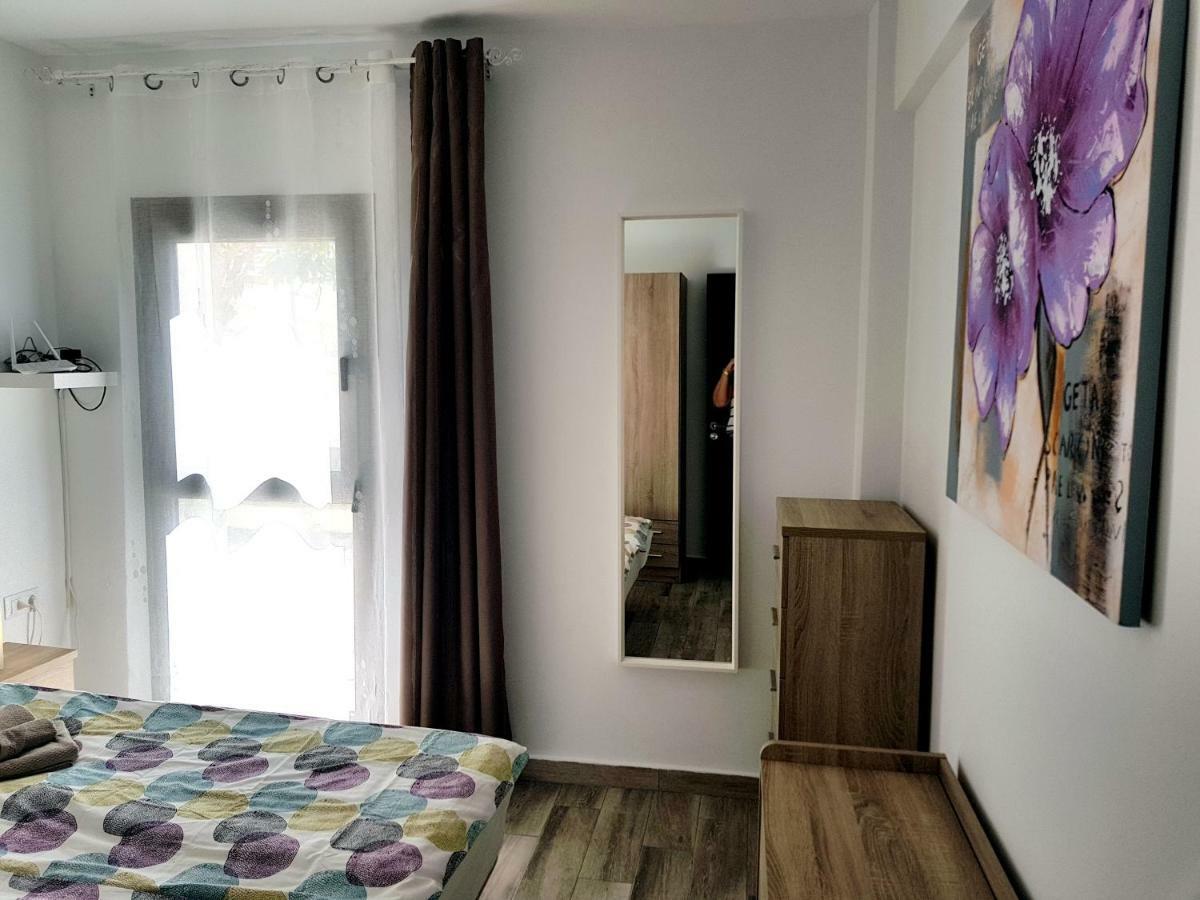 Apartment Luxury 2 Bedroom 2 Min From