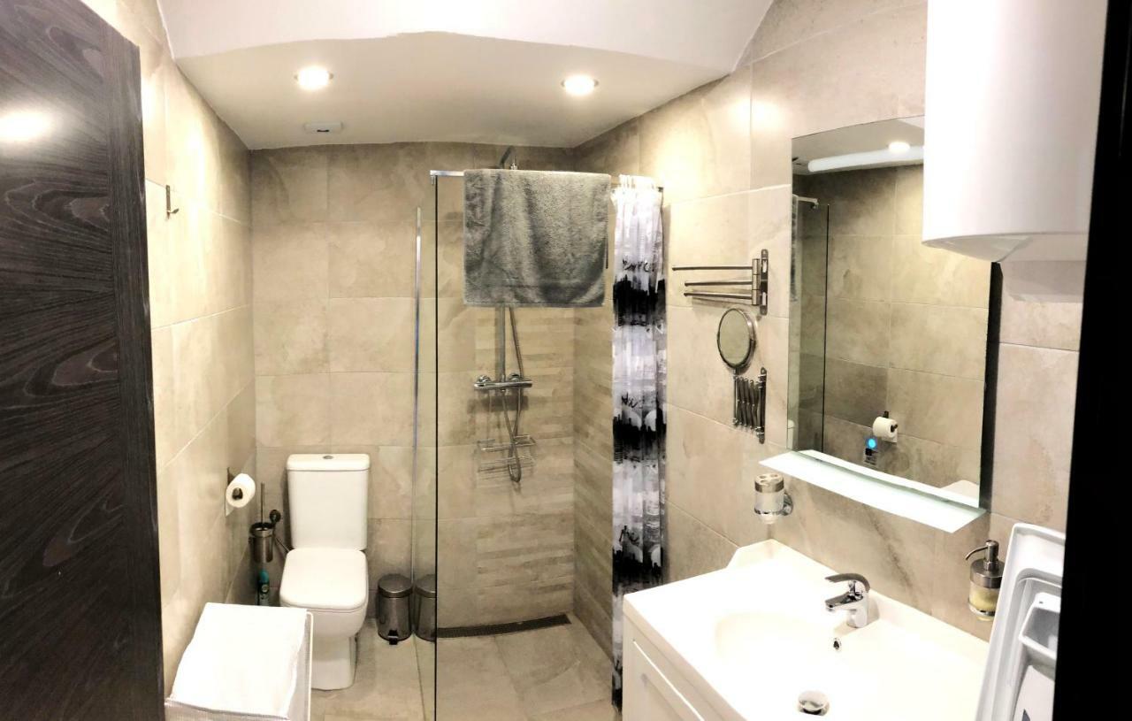 Apartment Luxury 2 Bedroom 2 Min From Mogan