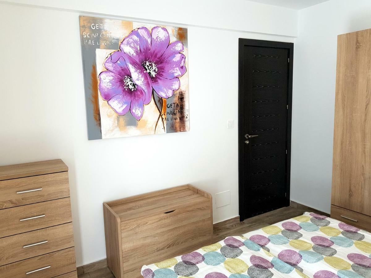 Apartment Luxury 2 Bedroom 2 Min From