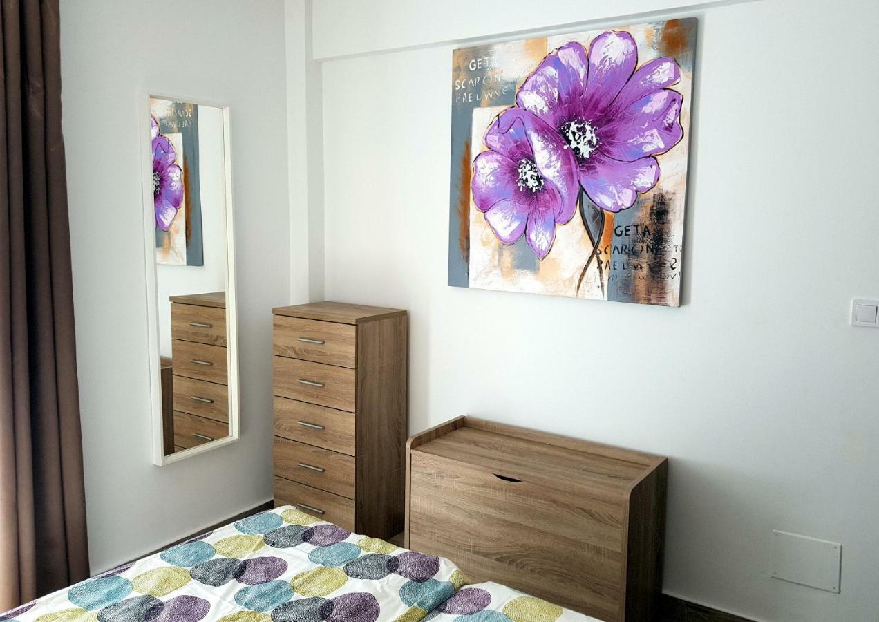 Apartment Luxury 2 Bedroom 2 Min From