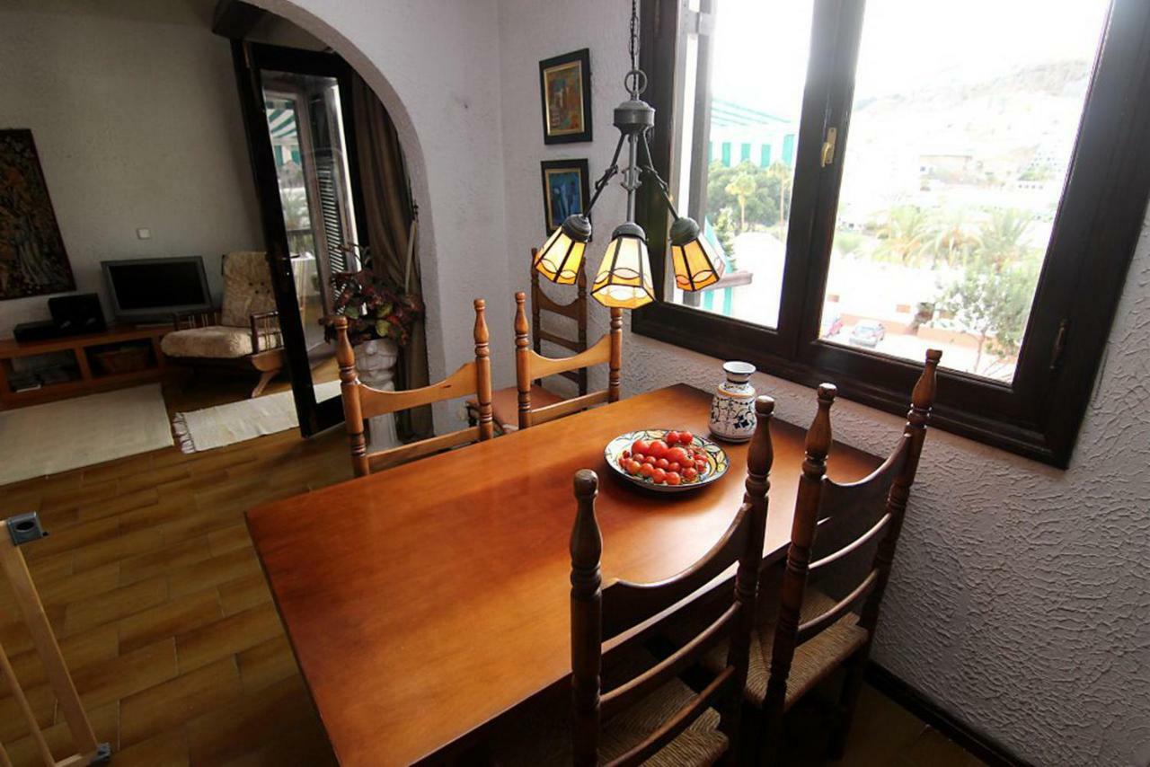 Lovely 2 Bedroom House With Private Garden Pousada