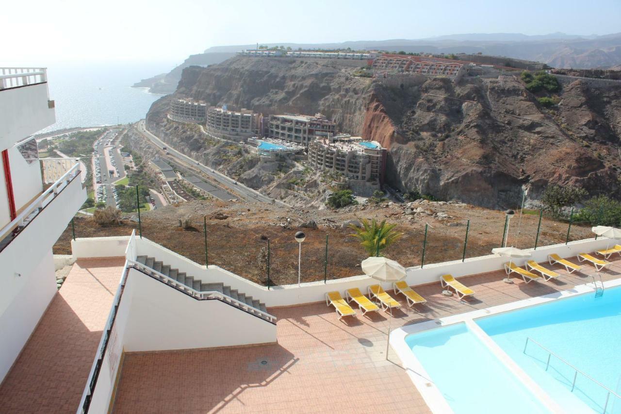 Casa Romantica De Balcon De Amadores