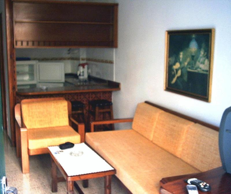 Hotel Caroni