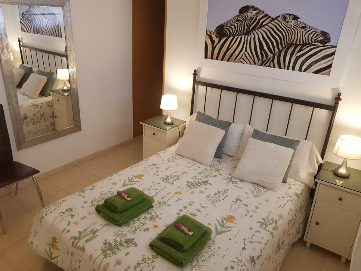 First Line Seaside Apartamento *