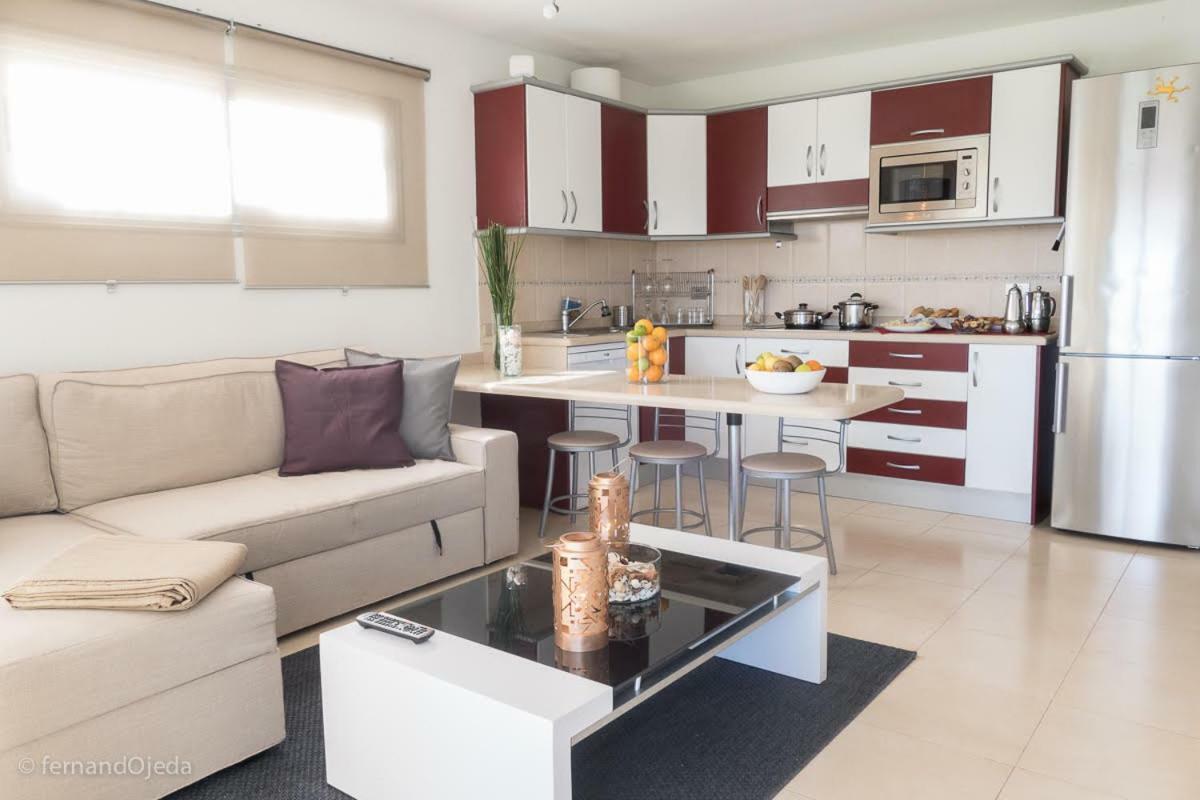 First Line Seaside Apartamento *