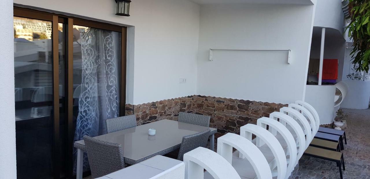 Appartement Luxury 2 Bedroom 50 M From *