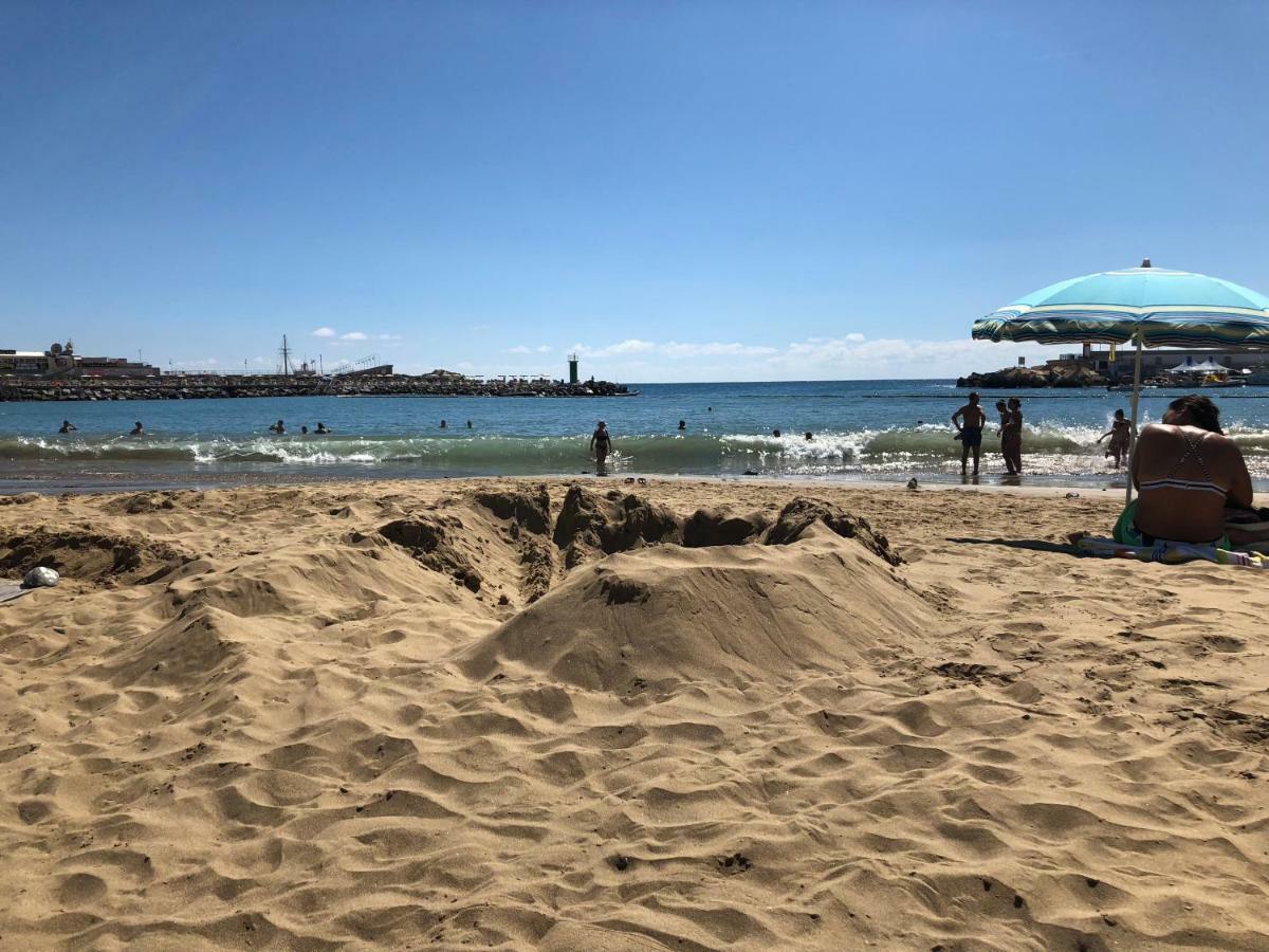3 Minutes From Puerto Rico Apartamento
