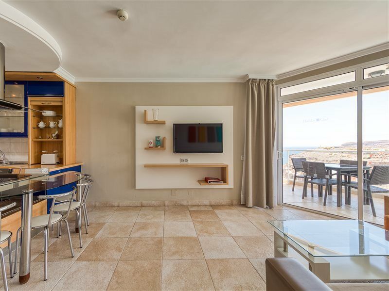 Holiday Club Vista Amadores Aparthotel 4*