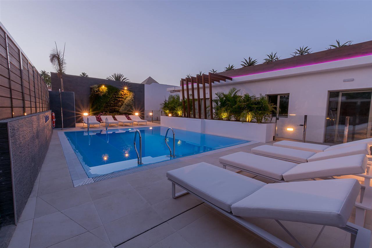 Hotel Silvi By Tam
