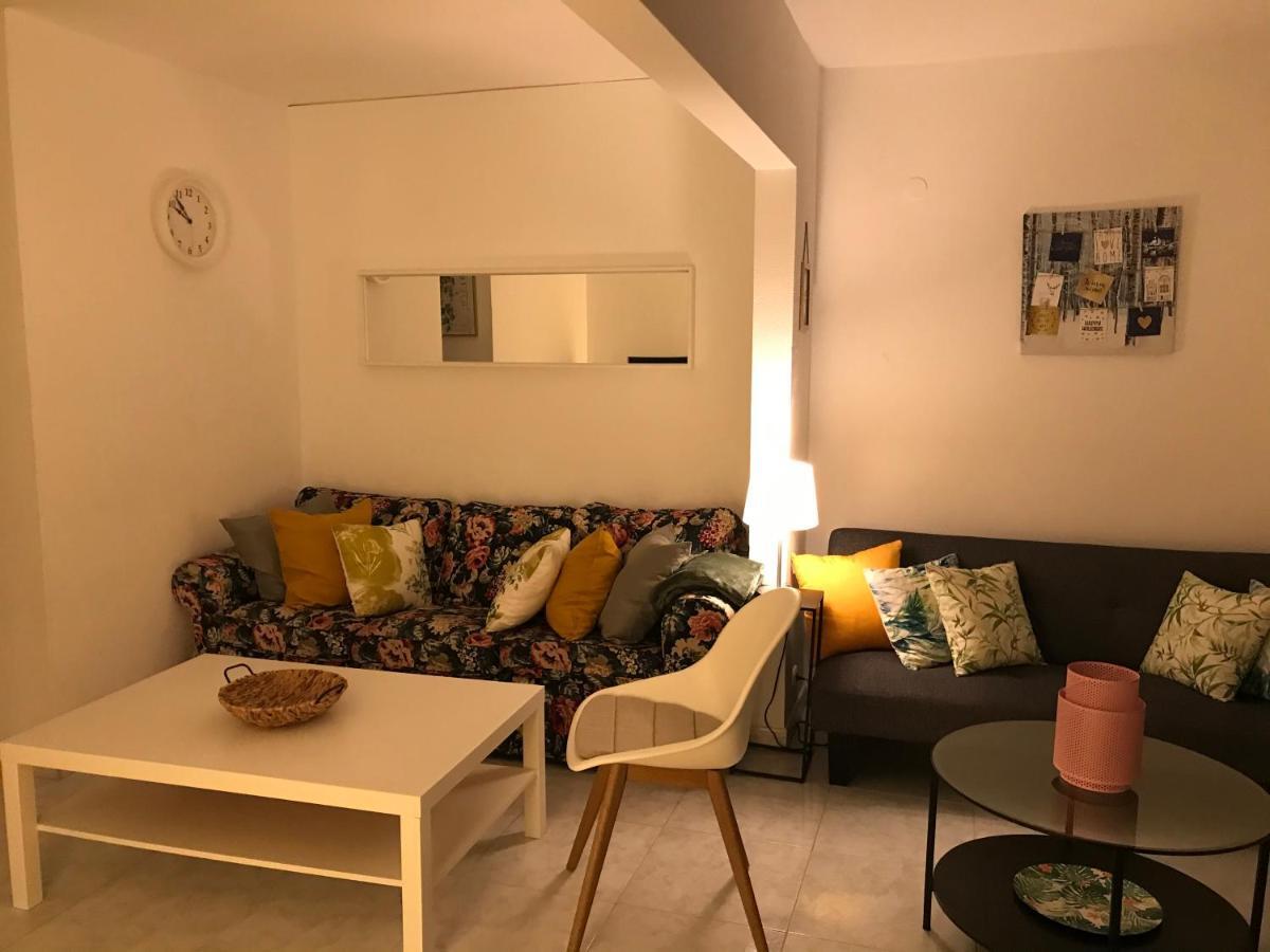 Monte Rojo Terrace Apartment *