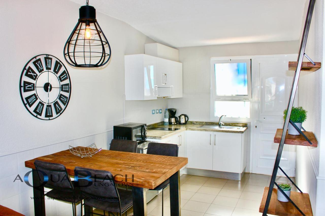 Aqua Beach Bungalows - Gay Men Only Apartment