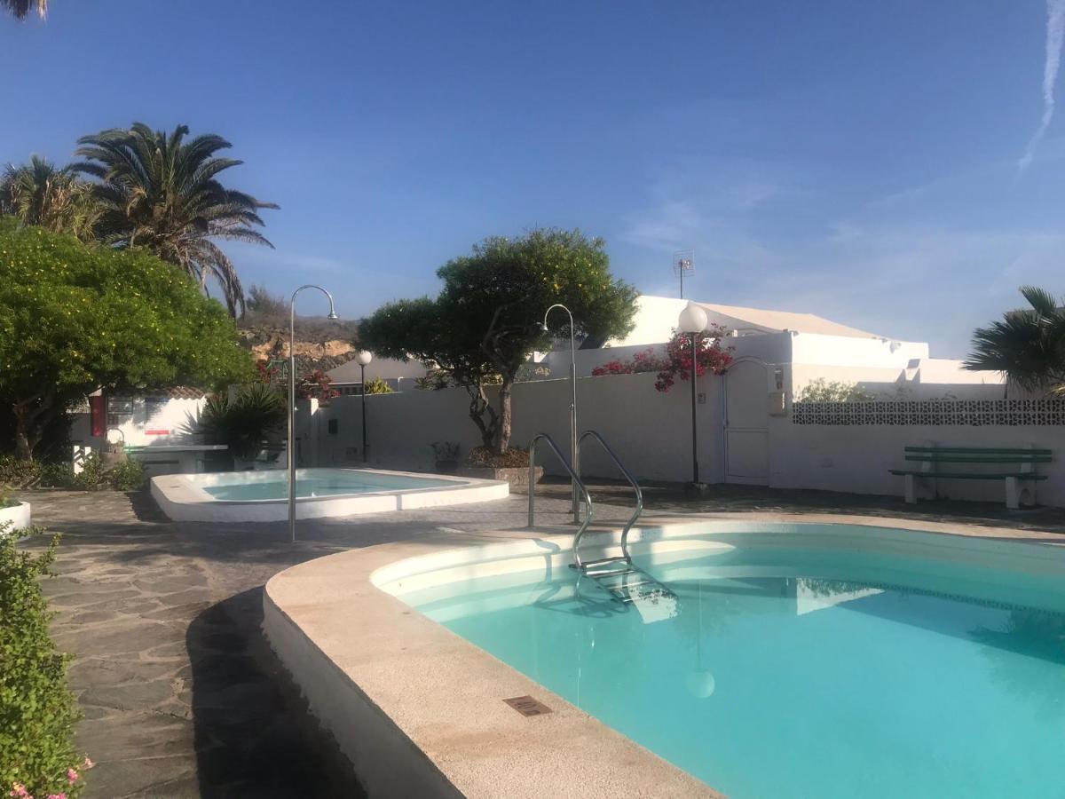 Seaviews And Flowers Apartamento