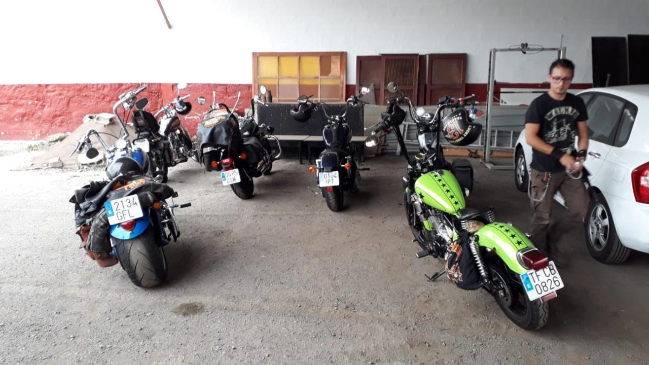 Residencia Conejos - Bike & Motorbike * Las Palmas / Gran Canaria