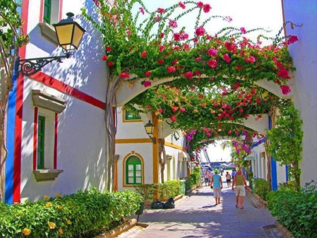 Ribera Del Puerto