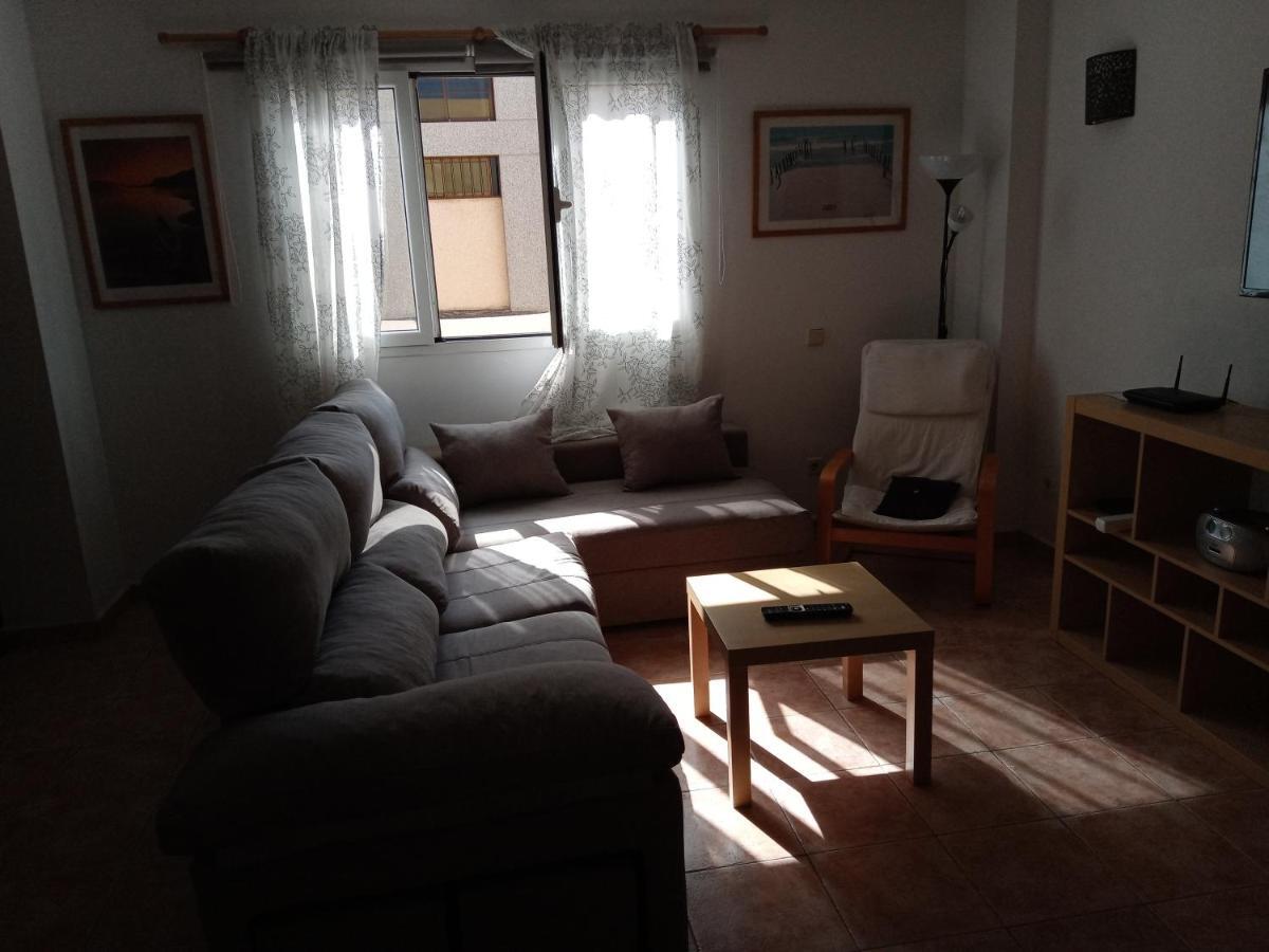 Arinaga Beach Apartment *