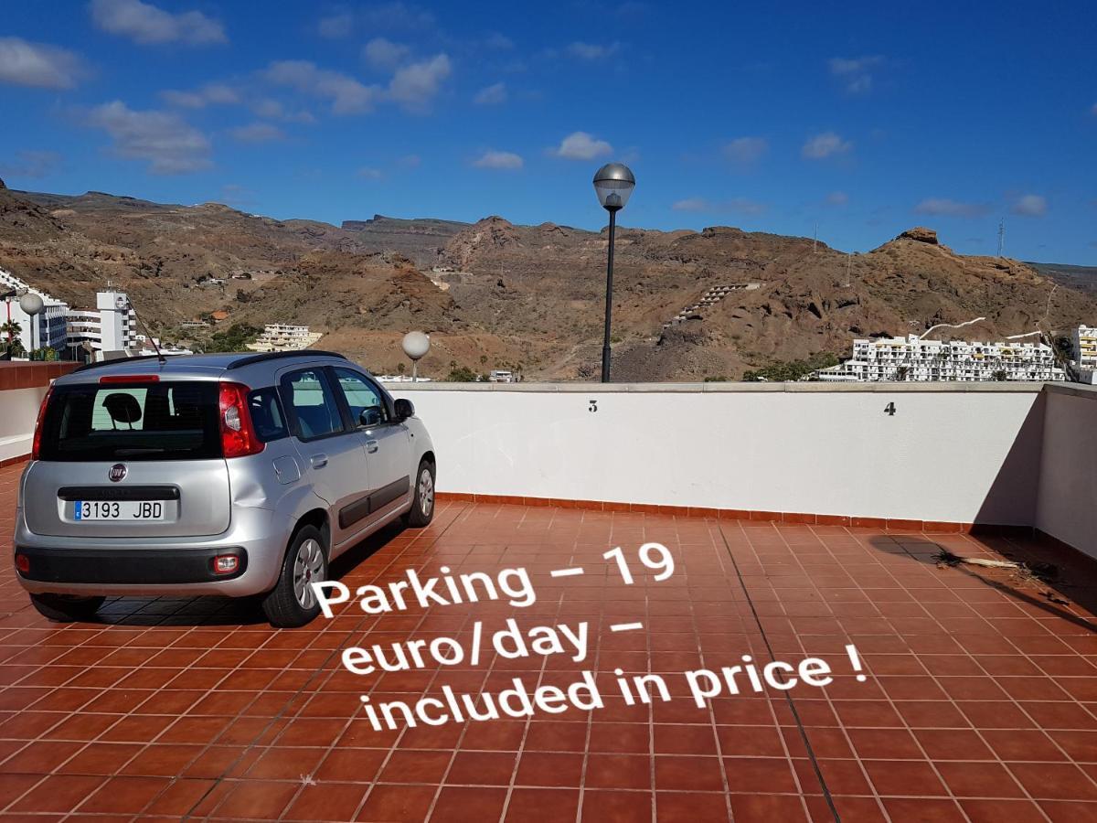 Deluxe 3 Rooms74m2,2air Condit 2tv Seaview On Amadores,2 Heatpools, Parking, 600 Mb,dishwasher,2lift,,3 Beaches