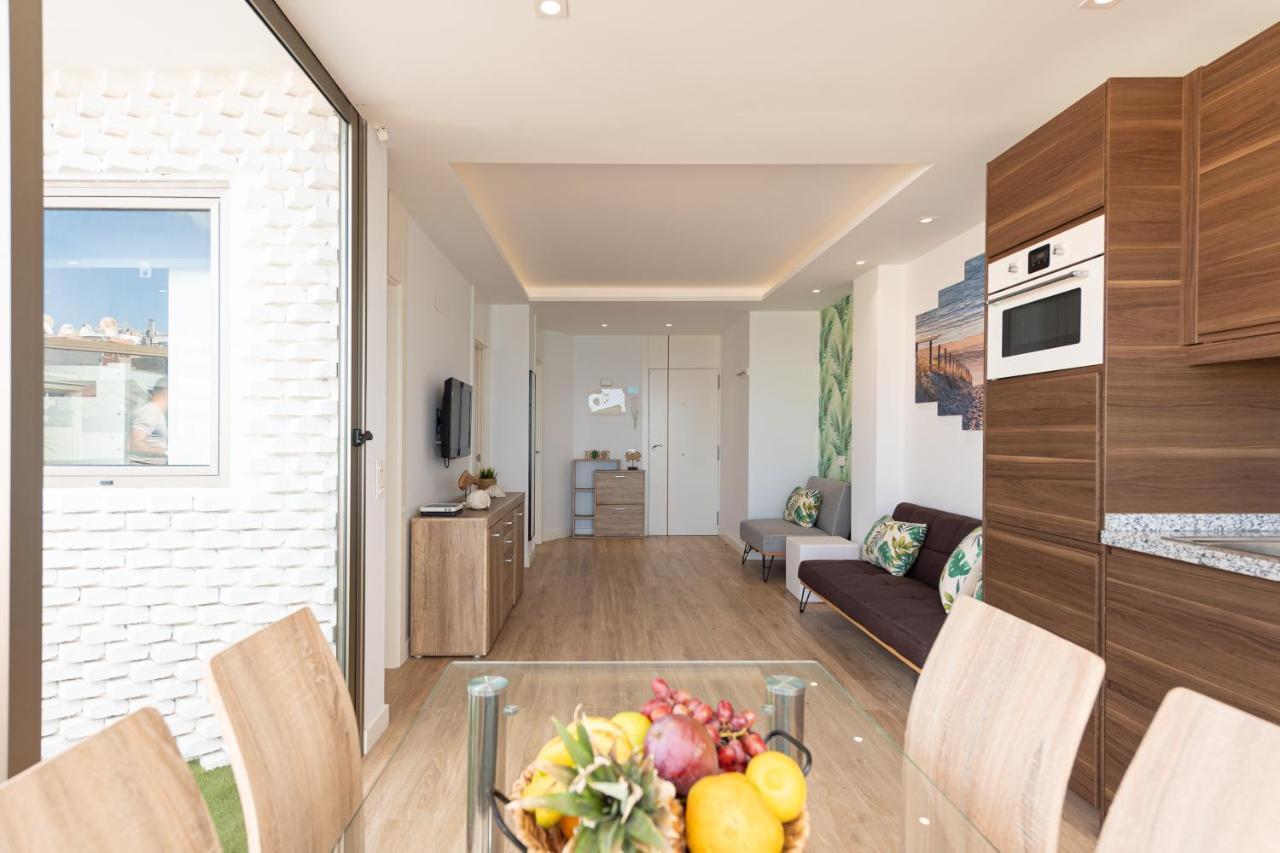 Relax Over The Sea Apartment *
