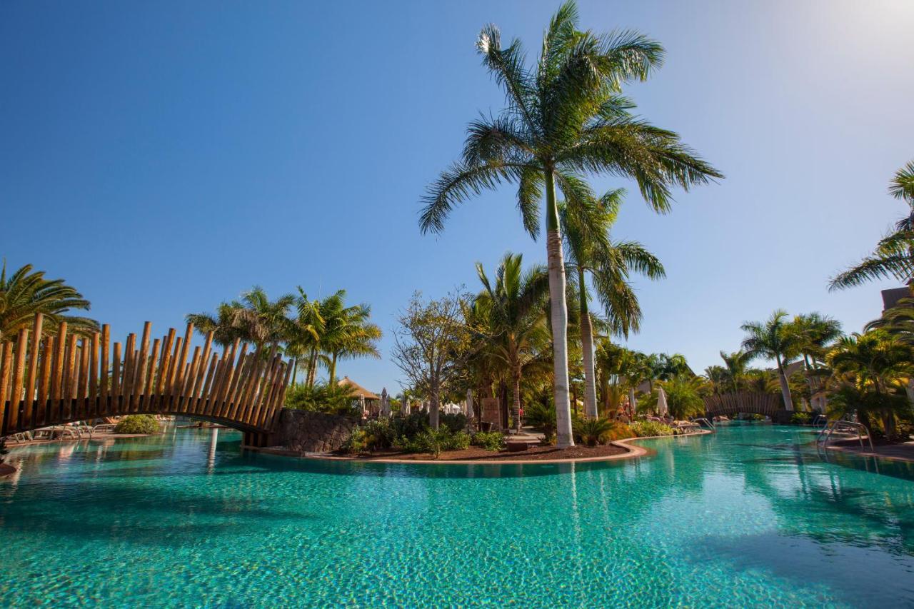 Lopesan Baobab Hotel