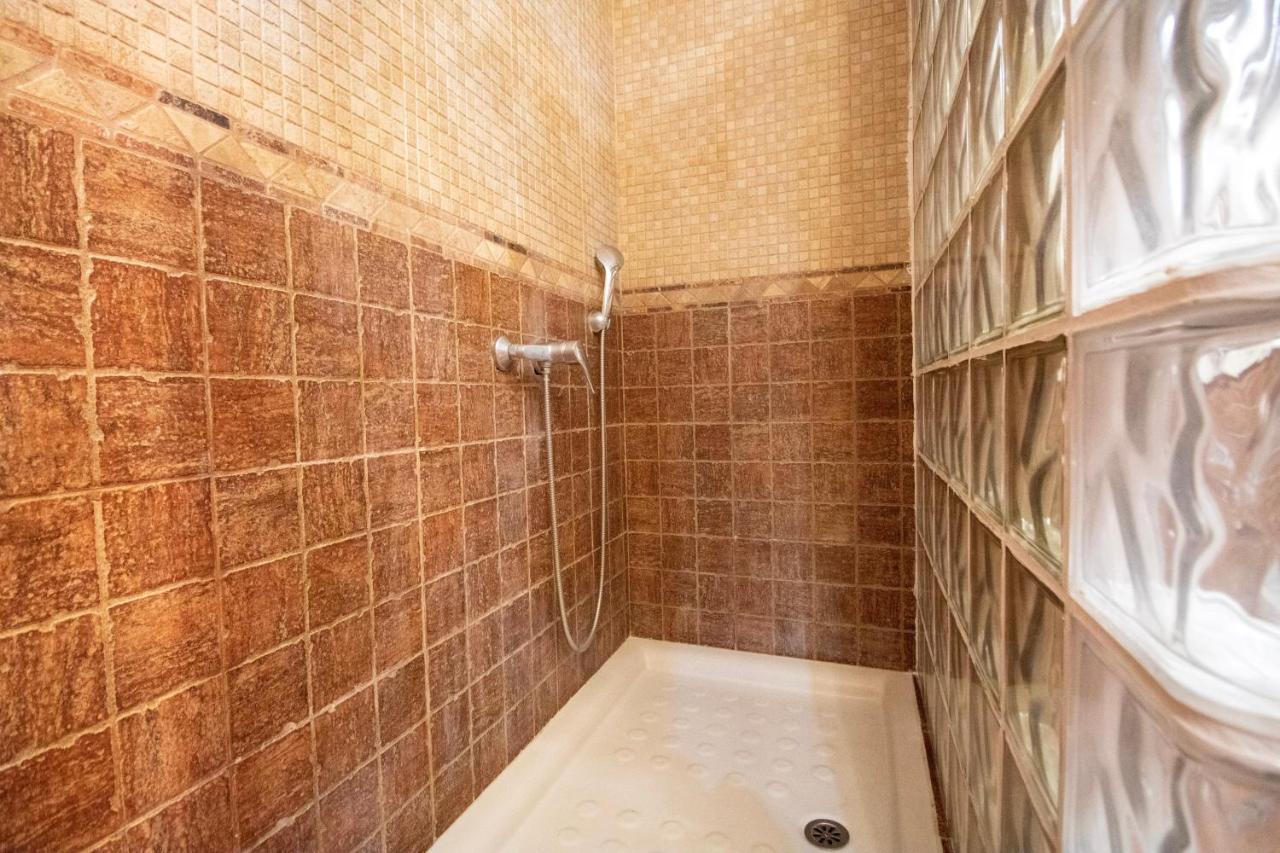 Appartement Mountain Sea Views & Pool