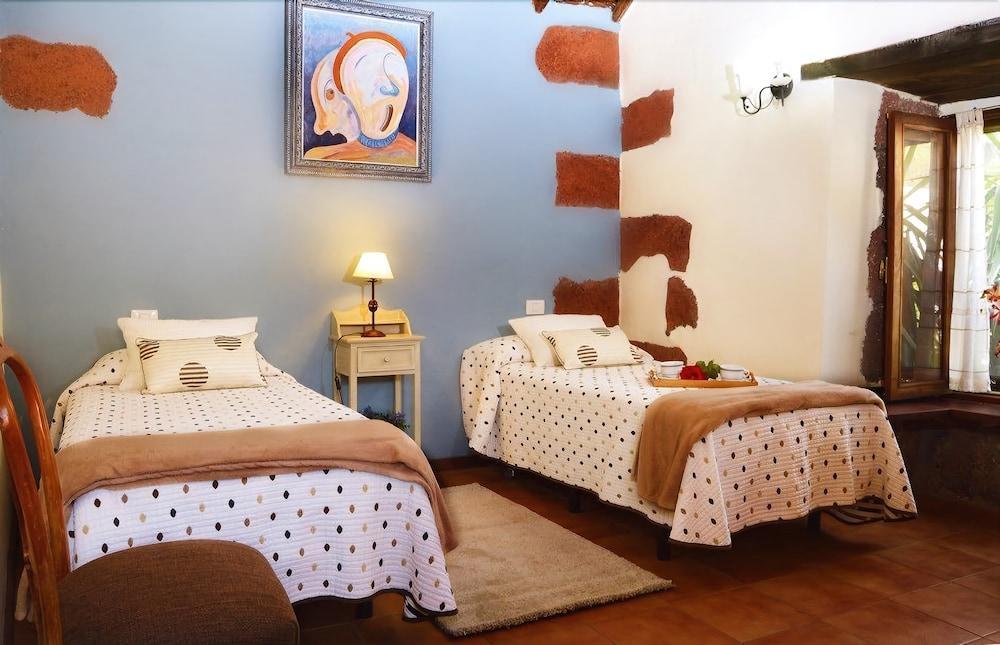 La Fuente De La Flora Country house