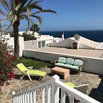San Agustin Seaviews And Flowers