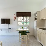 Vista Verde - Adults Only