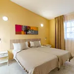 Vista Verde - Adults Only