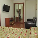 Hotel Avenida De Canarias