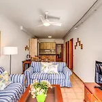 Puerto Rico , Dos Habitaciones Vistas Al Mar