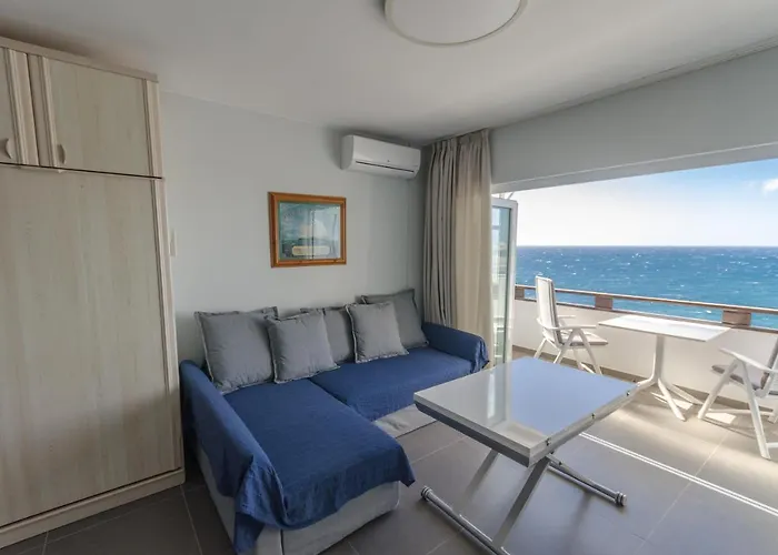 San Agustin Sea View Studio