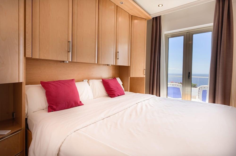Bahia Blanca Apartahotel