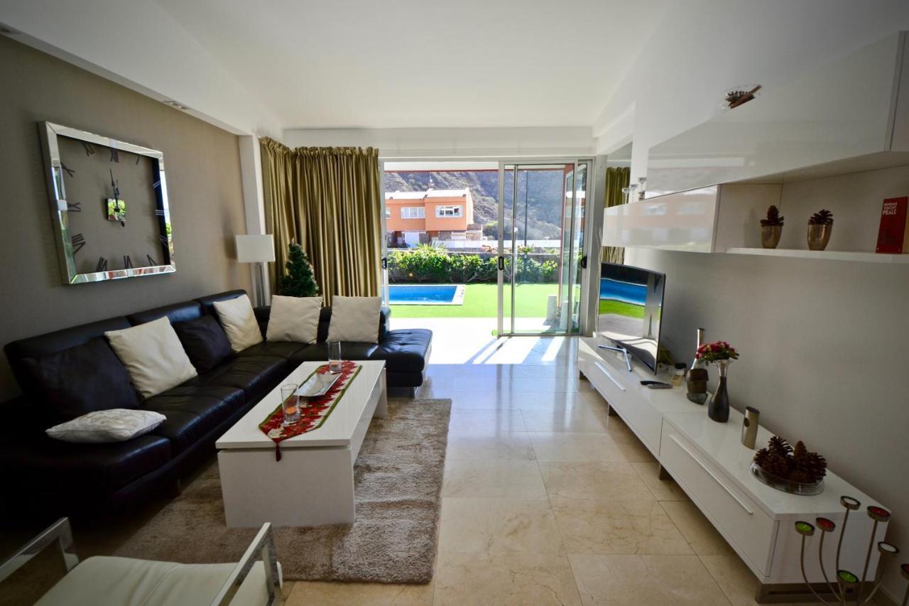 Pousada Katarina In Beautiful Tauro With Private Heated Swimming Pool