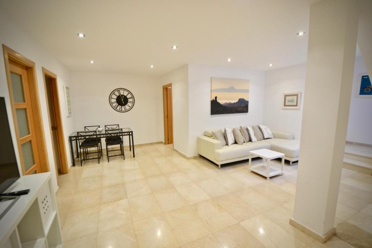 Katarina In Beautiful Tauro With Private Heated Swimming Pool Pousada