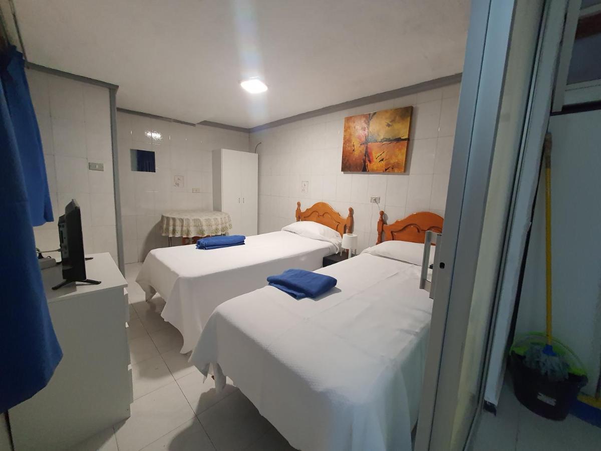 Guest house Low Cost Wifi Free Playa del Ingles (Gran Canaria)