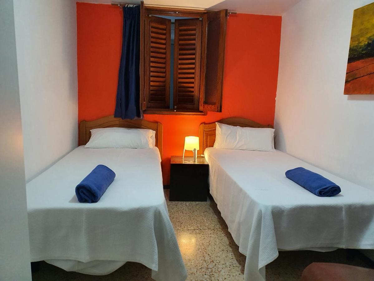 Low Cost Wifi Free Playa del Ingles (Gran Canaria)