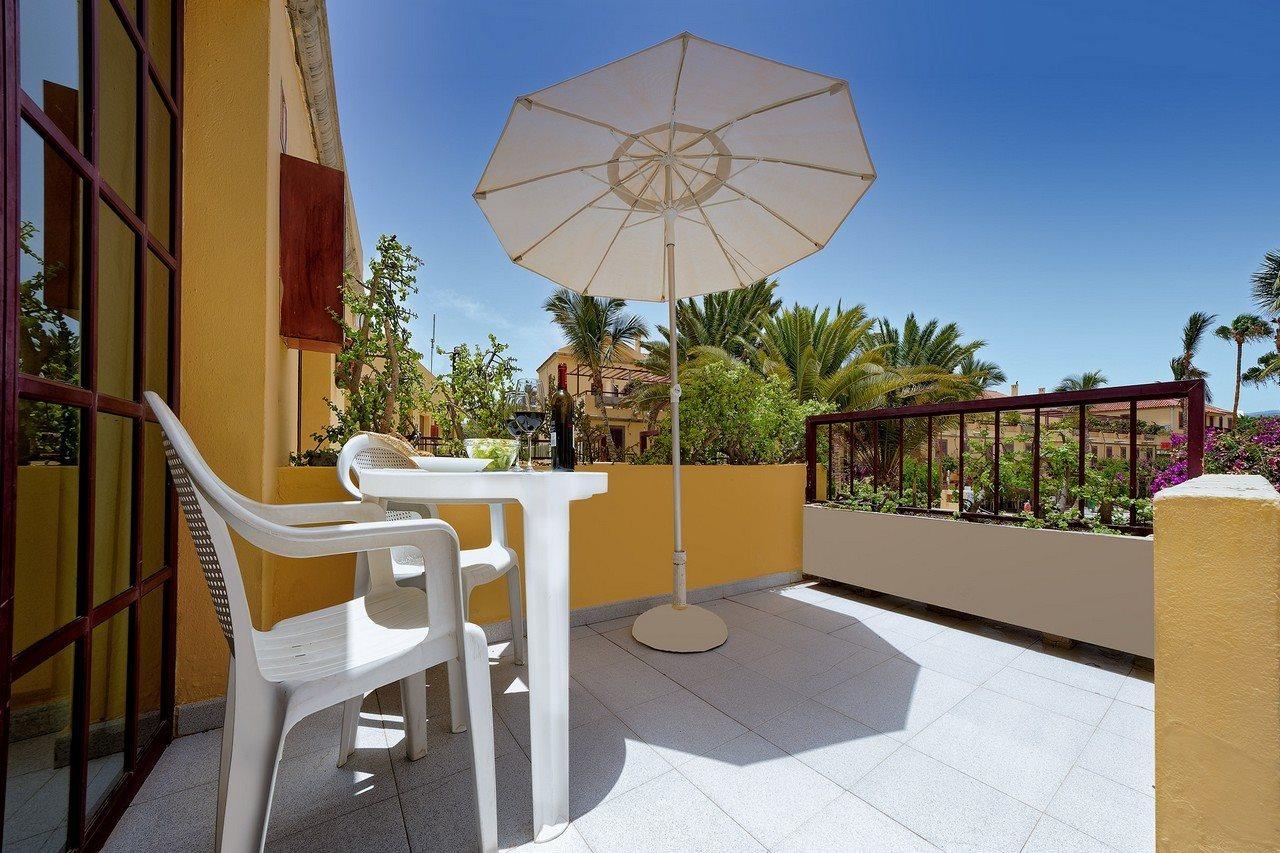 Maspalomas Oasis Club Aparthotel 2*