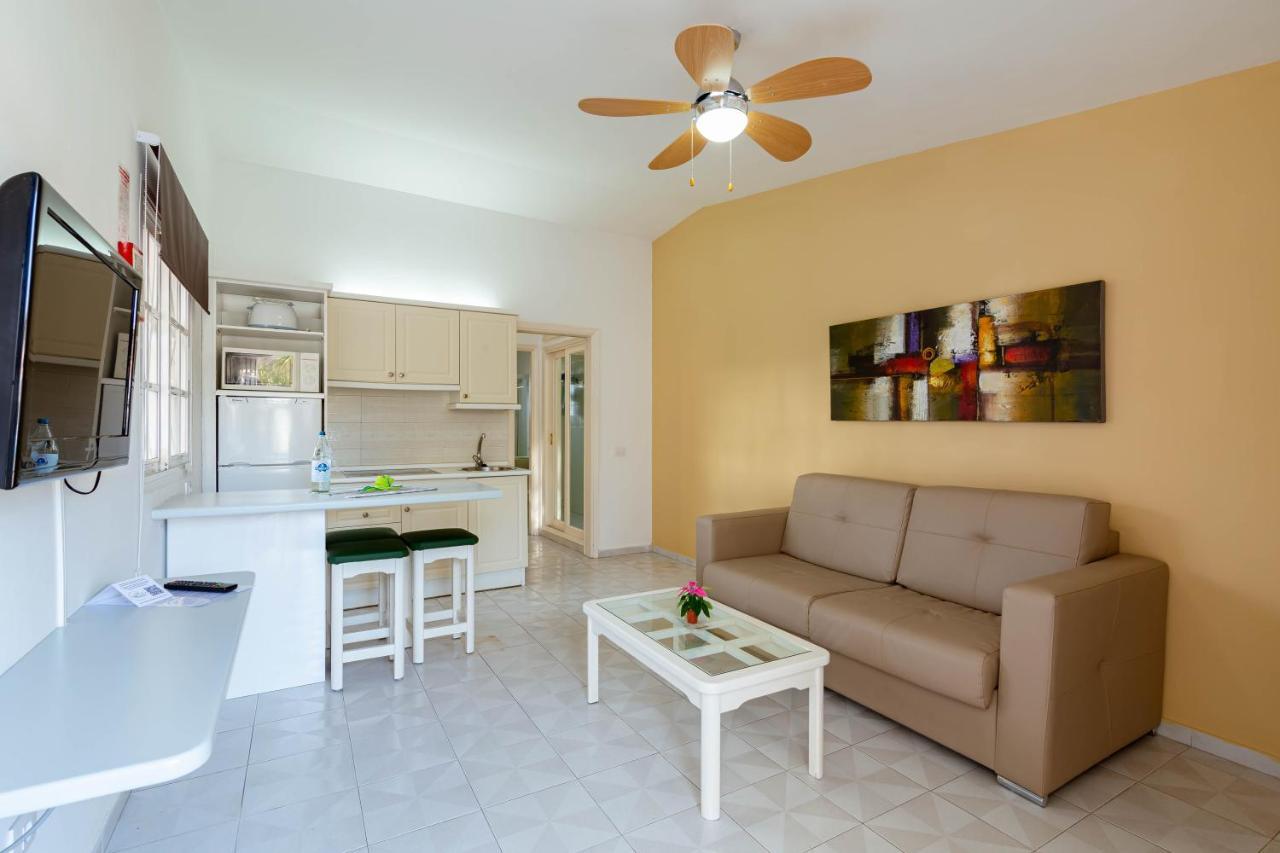 Vista - Adults Only Aparthotel 3*