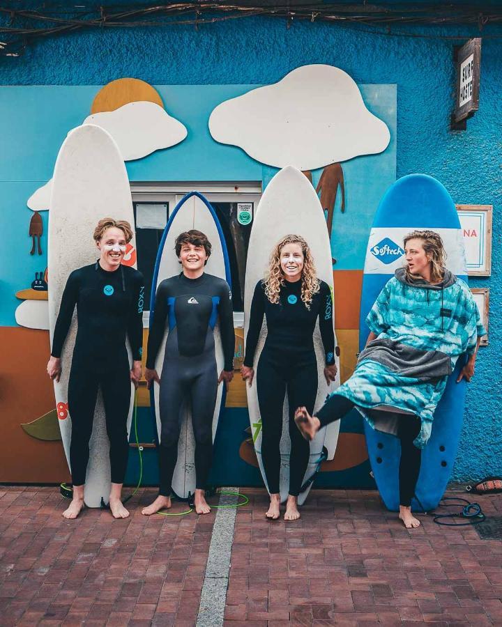 Hostal La Ventana Azul Surf *