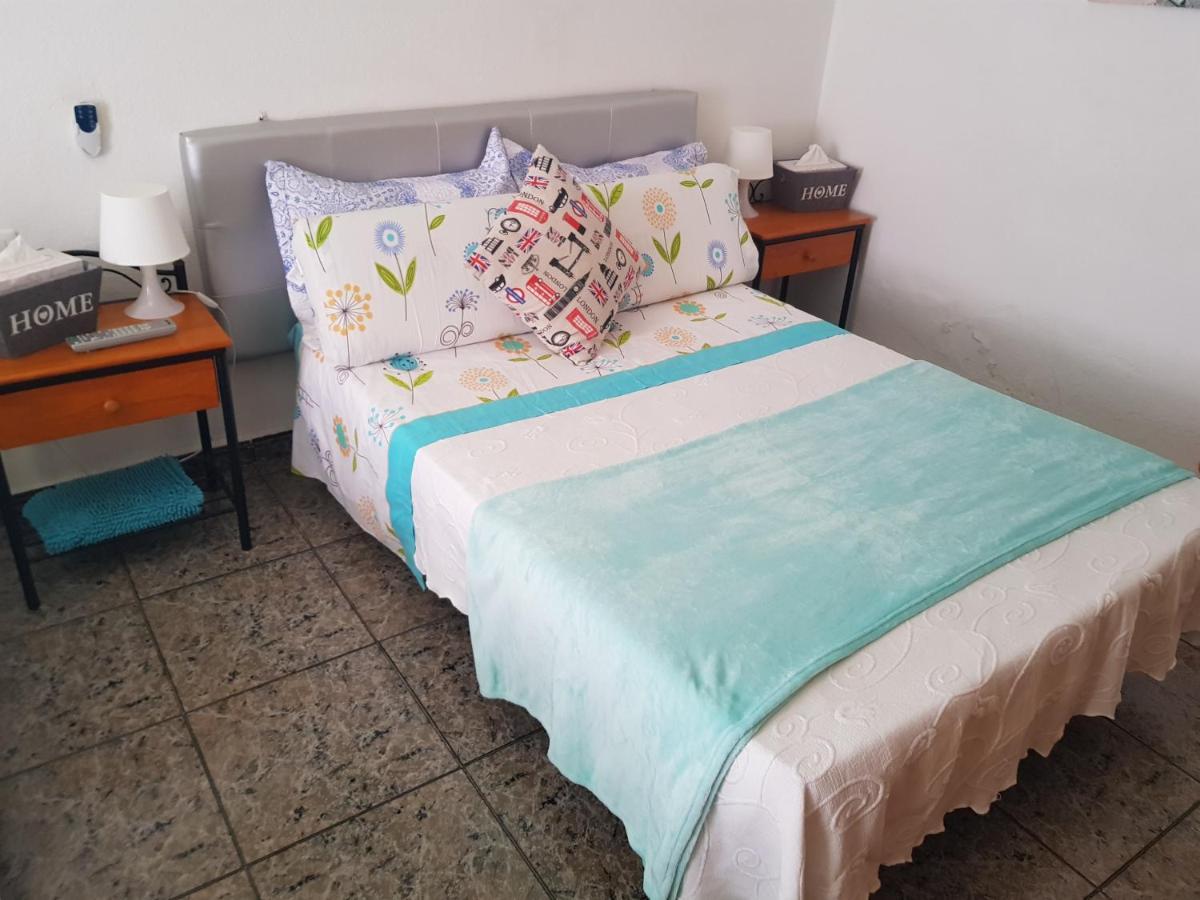 & - Airport Appartement *