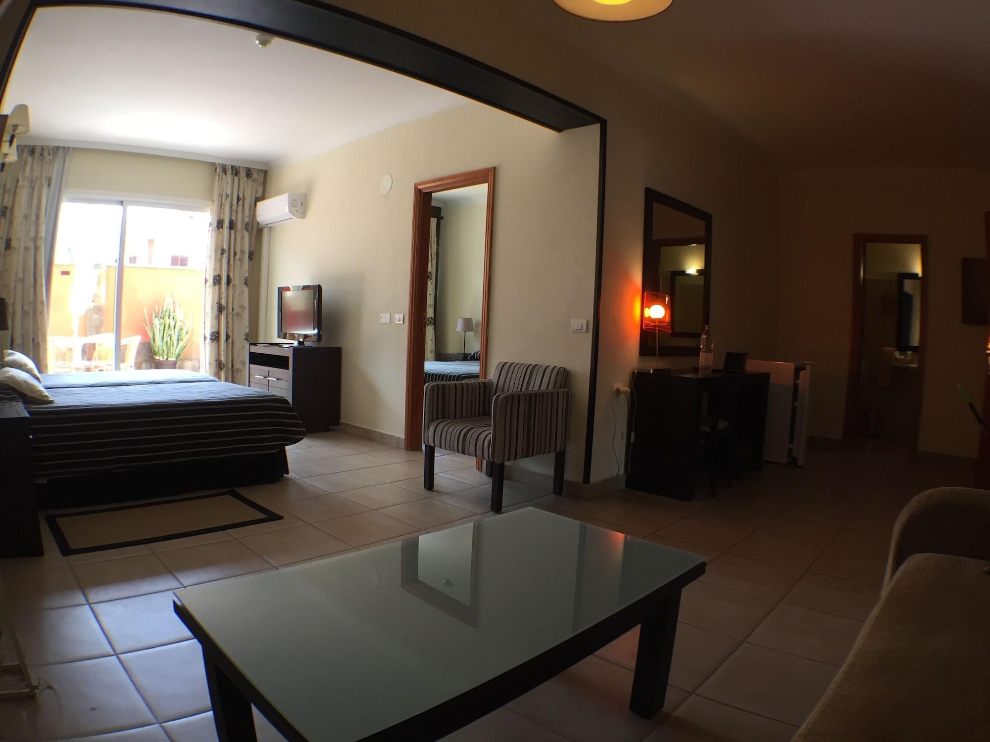 Hotel La Aldea 3*